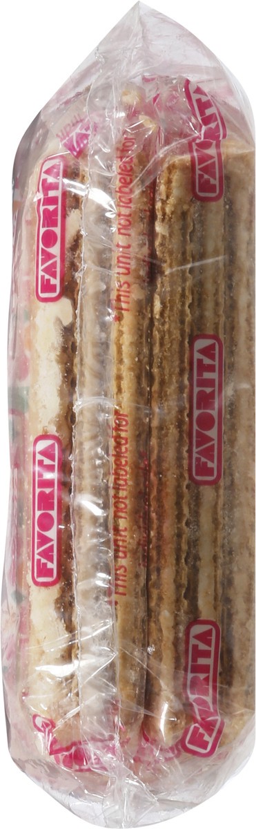slide 2 of 14, Favorita Wafer, 16 oz