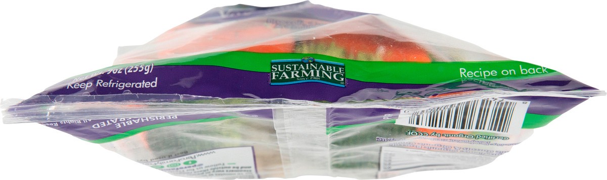 slide 3 of 13, Pero Family Farms 9oz Organic Vegetable Medley, 9 oz