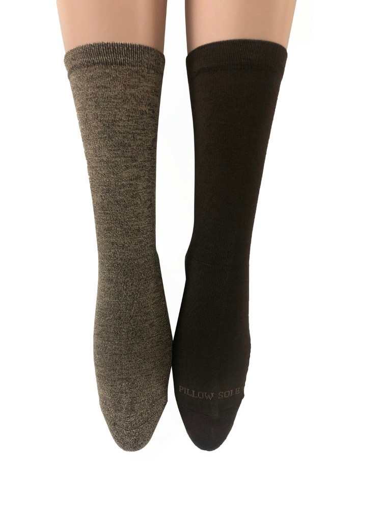slide 2 of 2, Legale Pillow Sole Socks, 2 ct