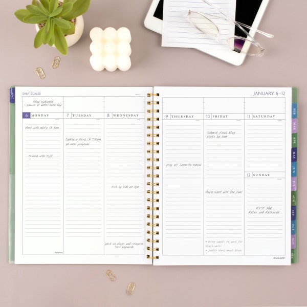 slide 2 of 9, 2025-2026 At-A-Glance Badge Weekly/Monthly Planner, 8-1/2"" X 11"", Green Tile, January To January, 1 ct