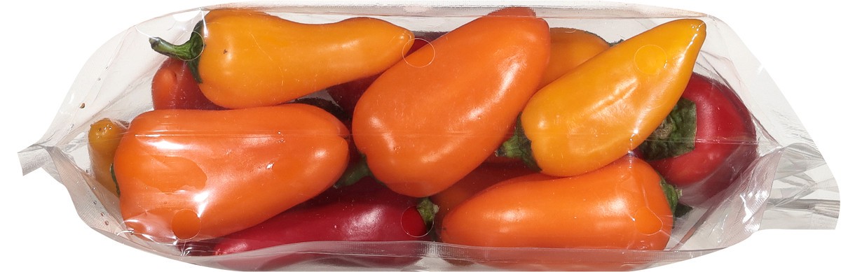 slide 3 of 12, NatureSweet Organics Sweet Peppers Mini 8 oz, 8 oz